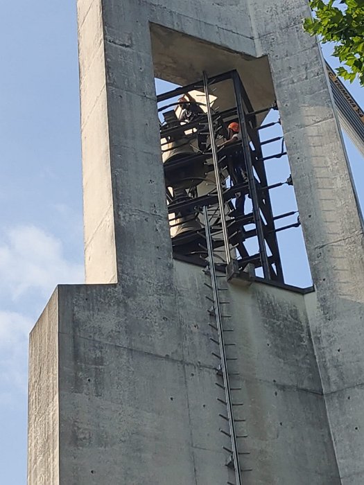 647b31e8-ebc3-42e1-a82c-002b55fa77de