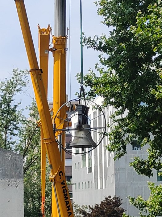 700b9249-cc5f-4c0e-b6be-3a4cfc87ef8b