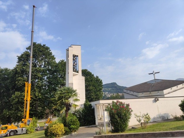 7abfe849-9335-4e6f-a769-09928e5585b5